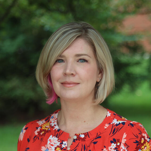 Virginia Tompkins headshot