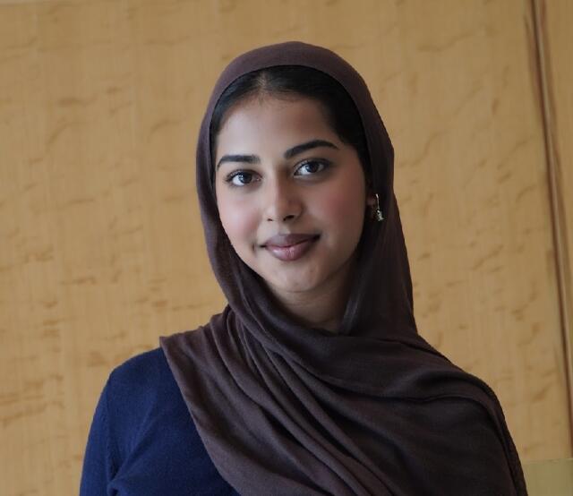 Naadia Khaja Headshot